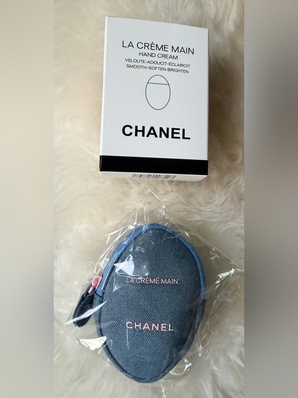 POUCH ONLY Chanel La Crème Main Hand Cream Limited Edition Denim. NEW in Bag/Box - Picture 3 of 16